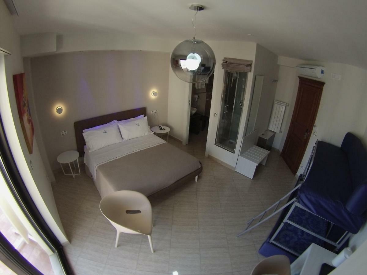 Sonevi Rooms Naples Extérieur photo