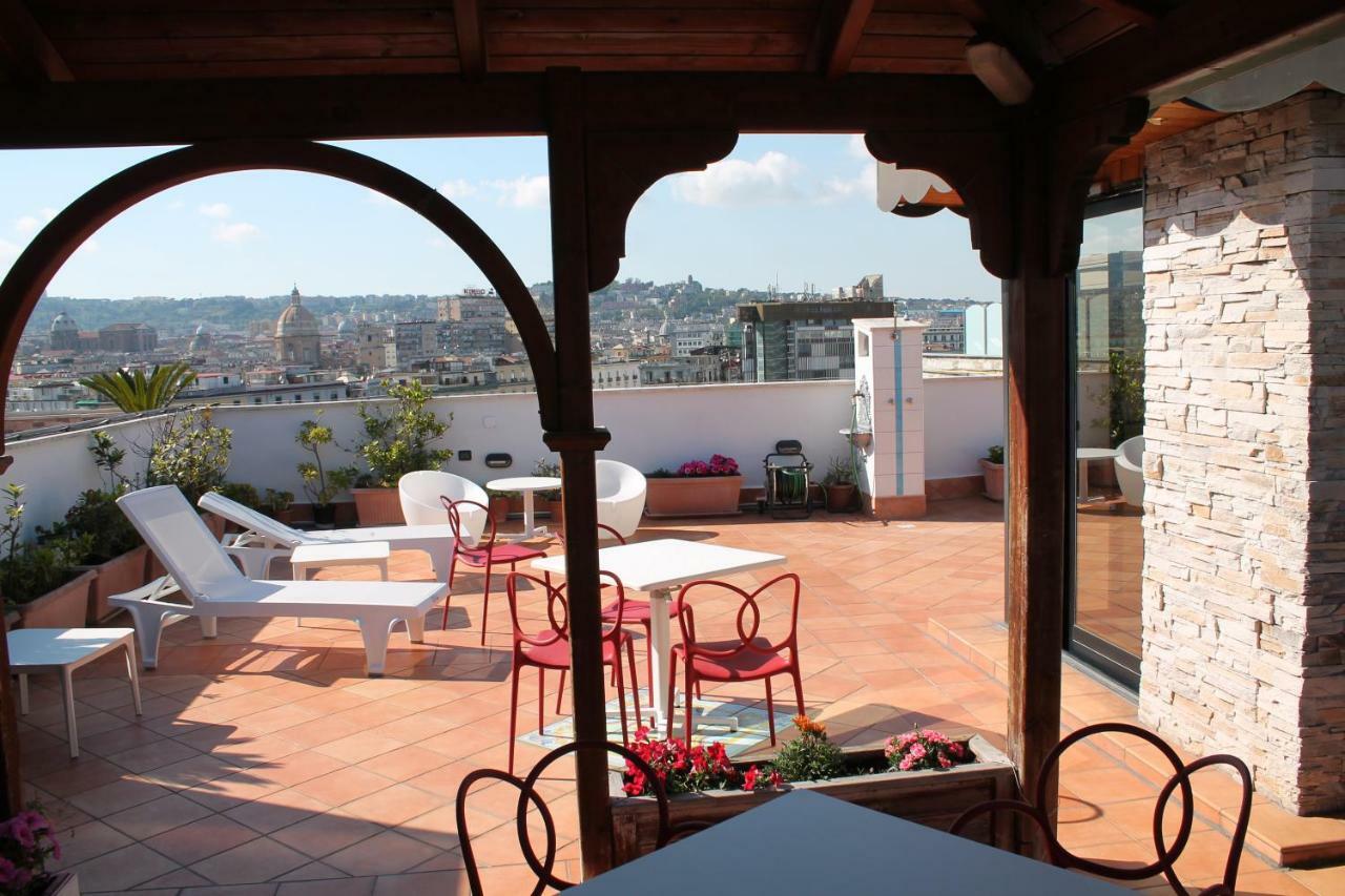 Sonevi Rooms Naples Extérieur photo