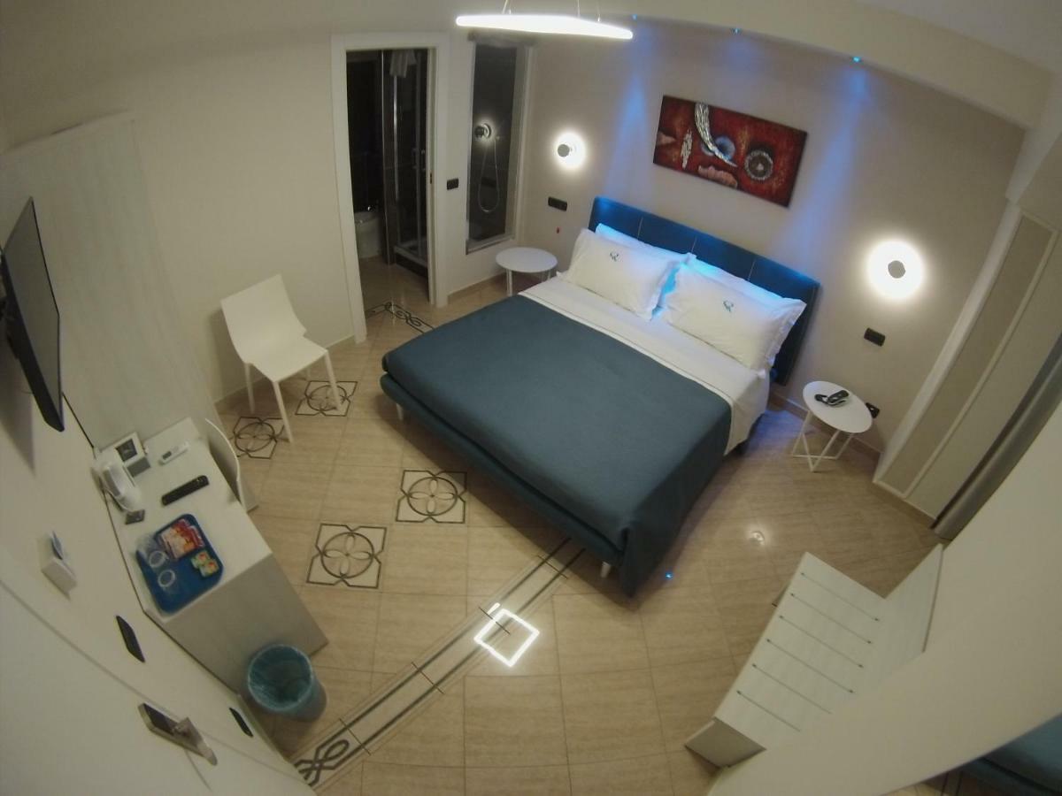 Sonevi Rooms Naples Extérieur photo