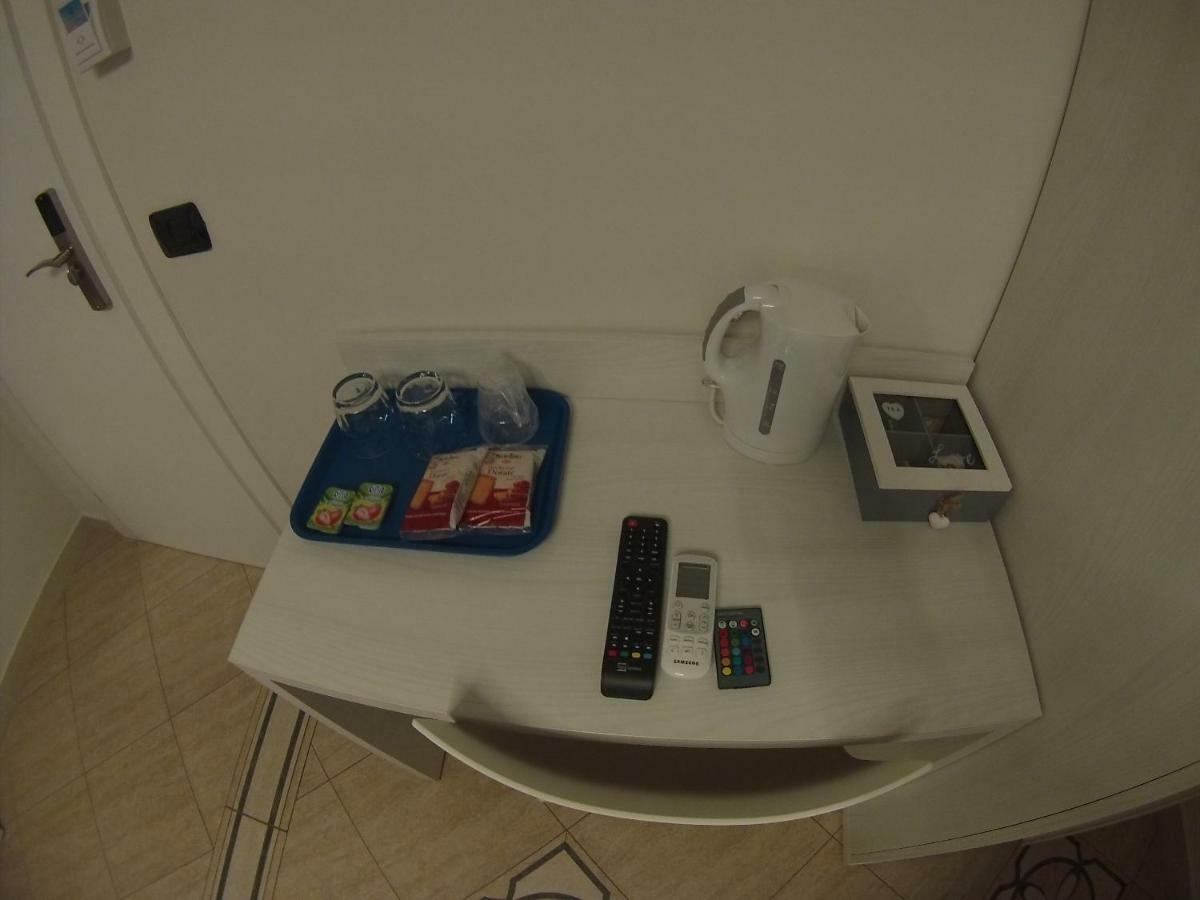 Sonevi Rooms Naples Extérieur photo