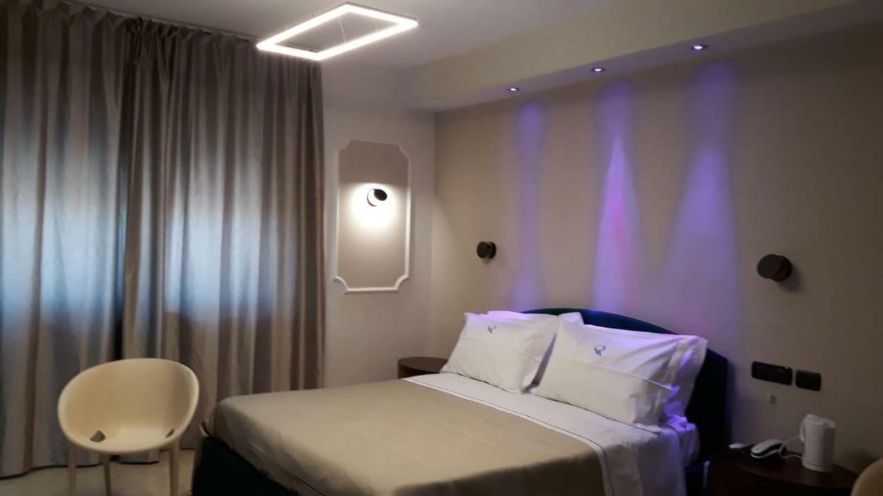 Sonevi Rooms Naples Extérieur photo